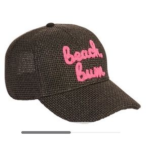 ☀️Women’s Straw cap black and pink writing “Beach Bum”☀️